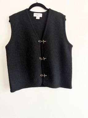 Vintage Casual Corner 100% Wool Vest Toggle Front M